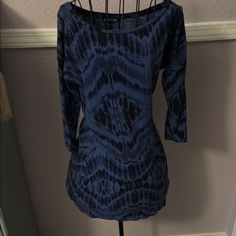 Express Women’s XS Blue Long Sleeve Patterned Dresss